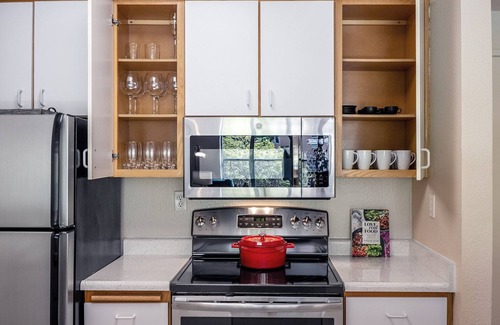 South Beach Apartment | Complete South Beach 1BR w/Spa, Sauna, near AT&T Park by Blueground