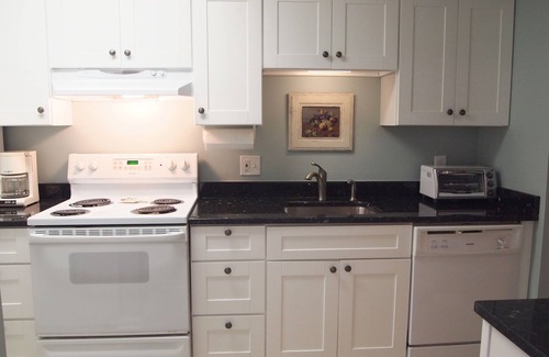 Saint Simons Island House | Completely converted coastal apartment