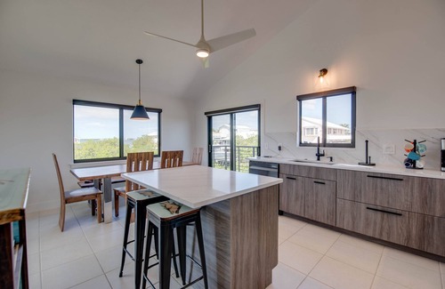 Cutthroat Harbor Estates House | Completely remodeled 3 bed 2 bath with open water views