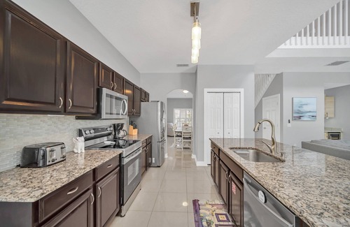 Legacy Park Condo | Completely Remodeled 5 Bedroom Disney Pool Home!