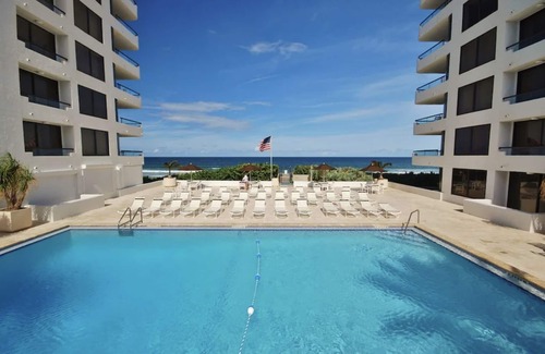New Smyrna Beach Condo | Completely renovated, brand new everything!