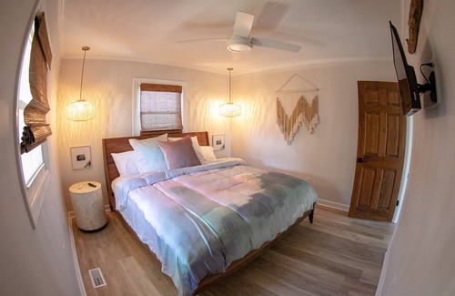 Emerald Isle House | Completely Renovated, Ocean View, Private Heated Pool and Hot Tub!