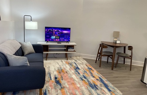 Oakley Apartment | Completely Updated, 10 min to downtown AVL, Long term welcome