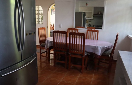 Costa Azul Apartment | Completo Apartamento En 2do Nivel!
