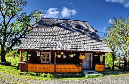 Breb House | Complex Tradițional Casa din Vale Breb