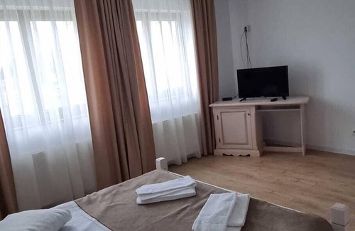 Zarnesti Hotel | Complex turistic Panicel
