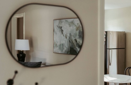 Covington House | Complimentary Golf Cart - .9 Miles From Square - Hot Tub