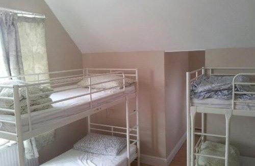 Hillside House | Compton Guest House