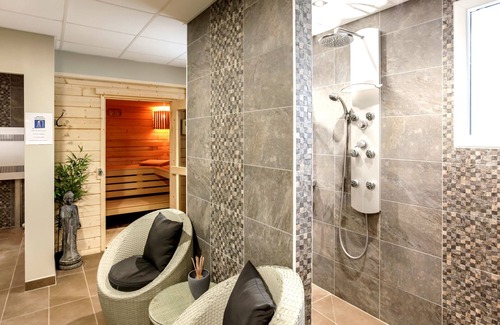 Gradignan Hotel | Comté d'Ornon - Logis Hôtel & Spa