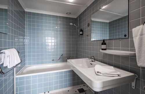 Aalborg Midtby Hotel | Comwell Hvide Hus Aalborg, Dolce by Wyndham