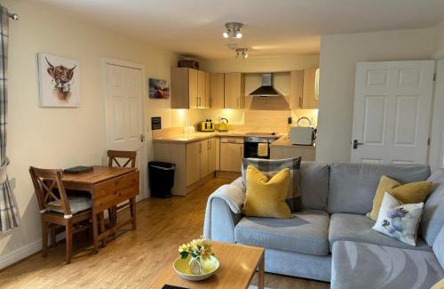 Fort William Apartment | Conaglen, Glenloch View, Fort William 2-Bedroom Loch Side Flat