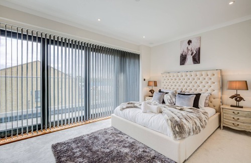 Syon Apartment | Concord Apartments Kew