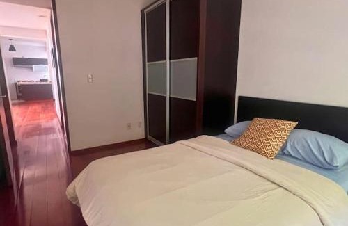 Hipodromo Apartment | Condesa Residence Amsterdam D Sunny 2Bed 1Bath Apt in Condesa