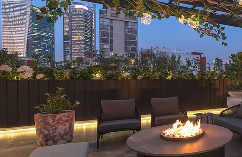 La Condesa Apartment | CONDESA- Spacious Apt Live/Work 2BR 2BA 5pax