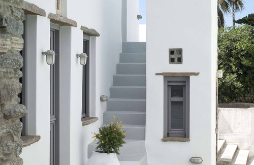Mesi Condo | Conditioning In traditional island style - Four independent self-contained guest houses