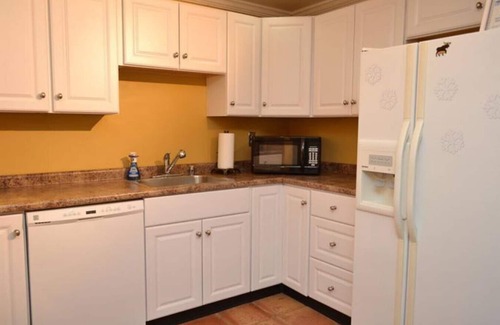 Central Vermont- Killington Condo | Condo 1 Slopeside One Bedroom Hot tub and Sauna