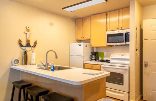 Harbor Village House | Condo #207 - Inn Building
