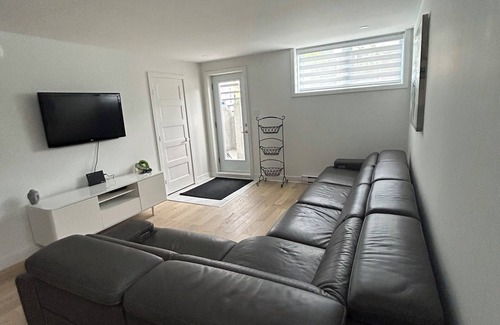 Longueuil Condo | Condo 6 1/2 à Longueuil Près du Pont Jacques-cartier