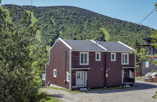 Saint-Philemon Ski Chalet | Condo at Massif du Sud - Condo Thibault 117