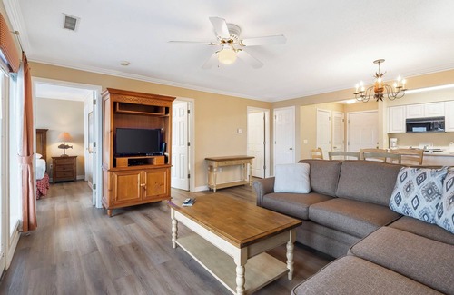 Indian Point Condo | Condo Cove: Marina Access & Boat Rentals