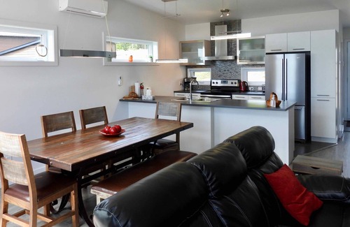 Matawinie Regional County Municipality Condo | Condo de Luxe 225