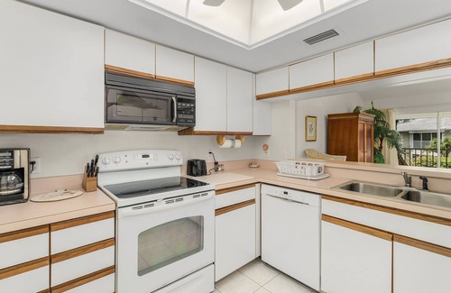 Bonita Bay Condo | Condo in Bonita Bay, Close to the Pool!