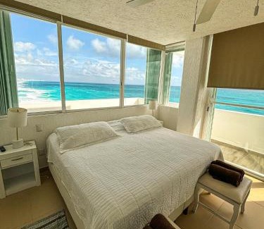Zona Hotelera Apartment | Condo in Cancun best view