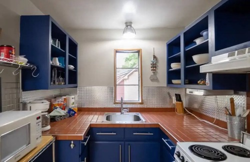 Grand Haven Condo | Condo in downtown Grand Haven 2