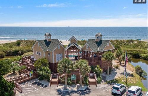 St. James House | Condo in St James in Southport - Great amenities