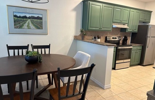 Fort Worth Condo | Condo nestled between golf courses and minutes from AT&T Stadium and Globe Life!