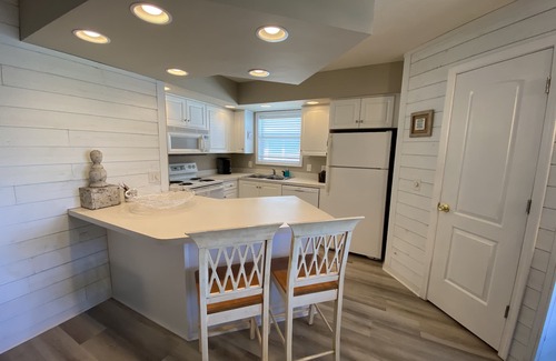 Cherry Grove Beach Condo | Condo - North Myrtle Beach - One Block to Beach! River side/Golf Course View!