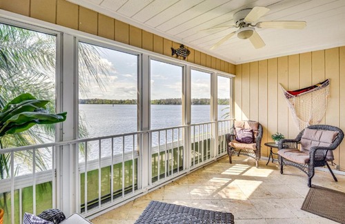 Welaka Apartment | Condo on St Johns River with Boat Dock Access!