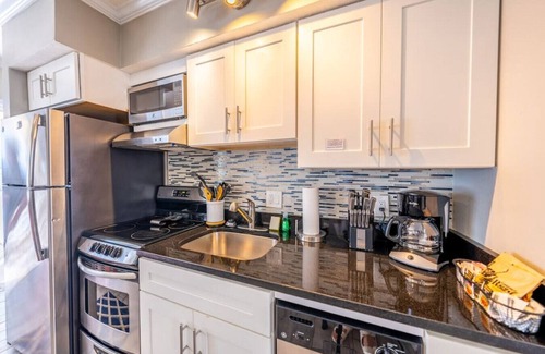 Belleair Beach Condo | Condo On The Beach - Heated Pool - Self Check-in