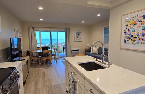Montauk Condo | Condo on the Sound - Navy Beach