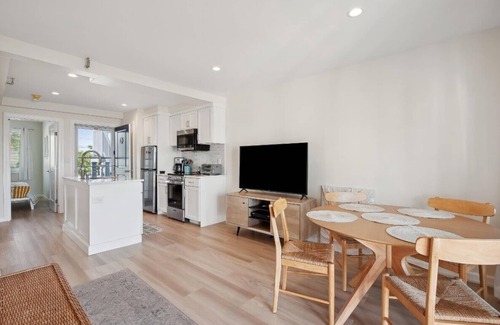 Montauk Condo | Condo on the Sound - Navy Beach