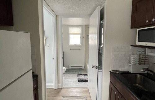 North End House | Condo Steps Aways from Beachfront, Boardwalk, and Attractions! Free Parking!