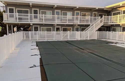 North Wildwood Condo | Condo that sleeps 6. 2 blocks from N Wildwood Beach. 2 blocks from the sea wall