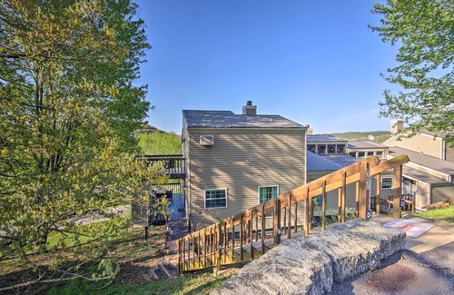Holiday Island Condo | Condo w/Golf Courses On-Site < 1 Mi to Lake