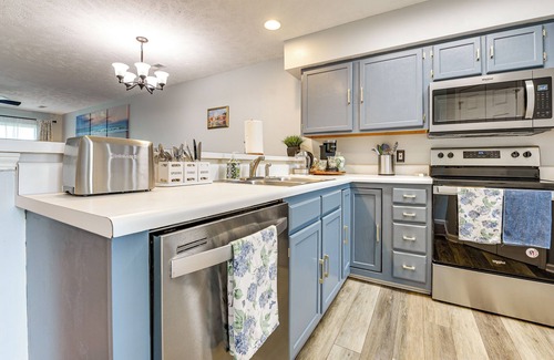 Longs Condo | Condo w/Pool & Hot Tub in Aberdeen Golf Villas!
