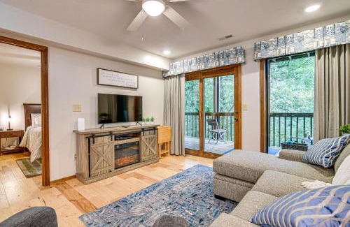 Notch Estates Apartment | Condo with Lake Access about 2 Mi to Silver Dollar City!