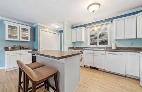Clam River Condo | Condo with Panoramic views on Clam Lake