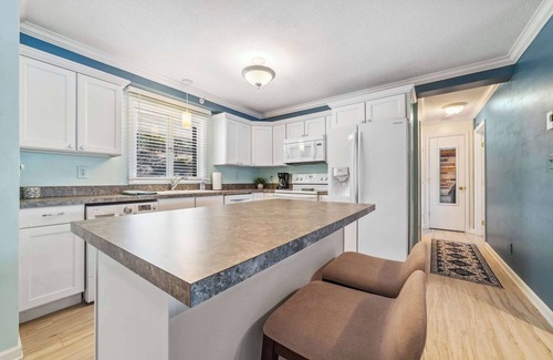 Clam River Condo | Condo with Panoramic views on Clam Lake