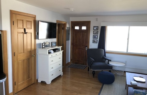 North Truro Condo | Condo with private beach and ocean view