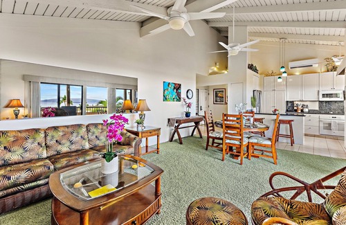 Wailea Condo | Condo with soaring ceilings and ocean views