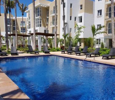 Cerritos Apartment | Condominio con alberca en Zona Cerritos