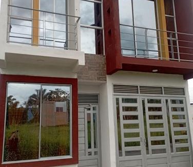 Carmen de Apicala House | Condominio las tres palmas