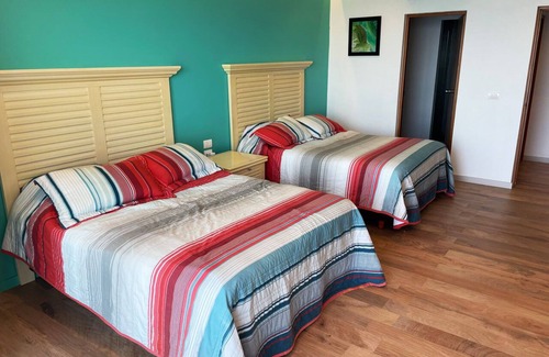 South Shore Hotel Area Hotel | Condominio Los Palmares 902
