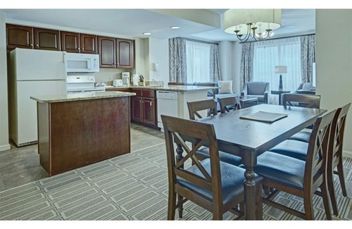 Old Town West Condo | Condominium