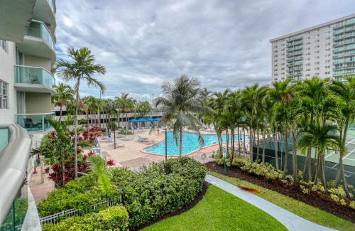 Sunny Isles Beach Apartment | Condos at Ocean Reserve by Cielo Stays