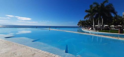 North Hotel Zone Apartment | Condos at Peninsula Puerto Vallarta